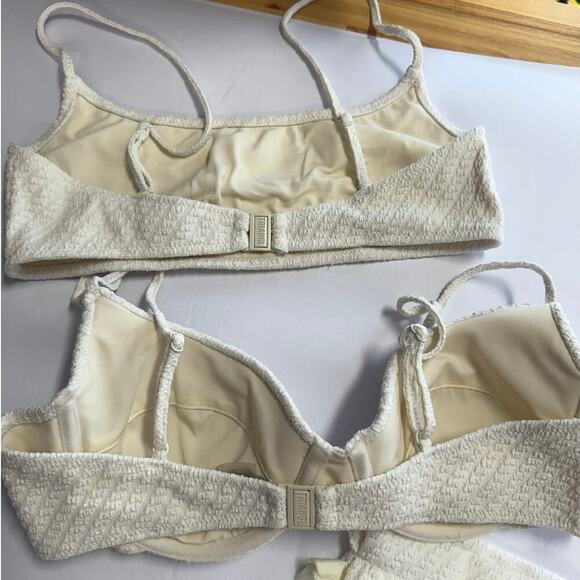 TRIANGL 4 Piece White Bikini Bundle Sz Small - Picture 4 of 9